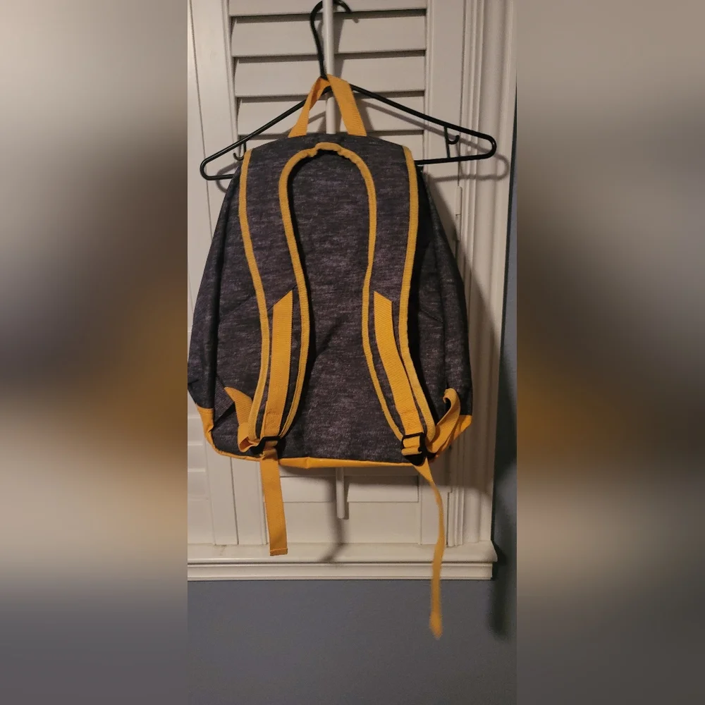 Backpack - Picture 2 of 3